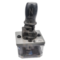 Valtra | Frontlæsser joystick PVRES